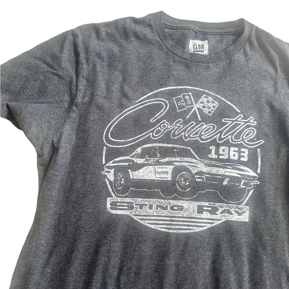 GM Licensed Corvette 1963 Stingray Tee Shirt Large
